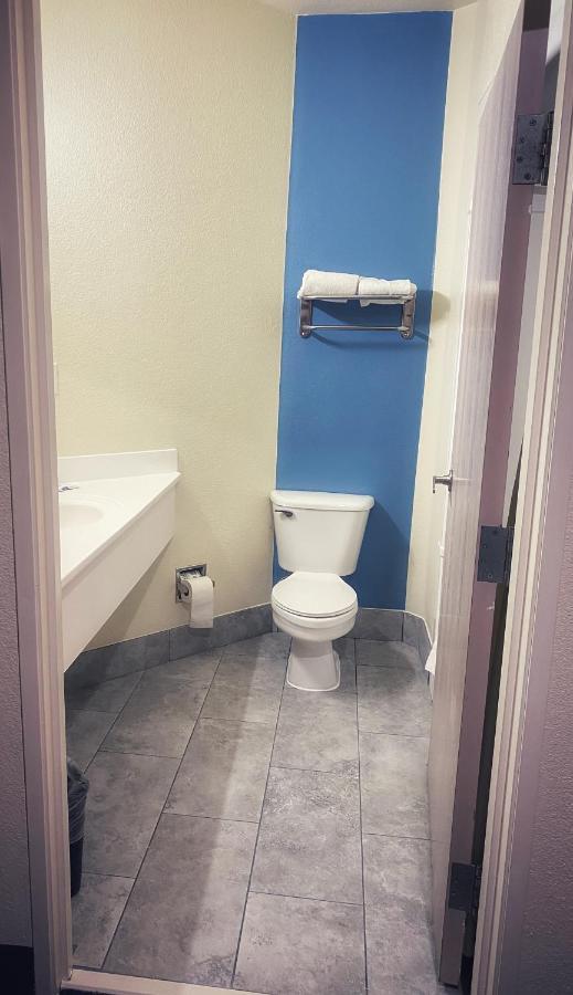 דיקייטור Lone Star Inn מראה חיצוני תמונה